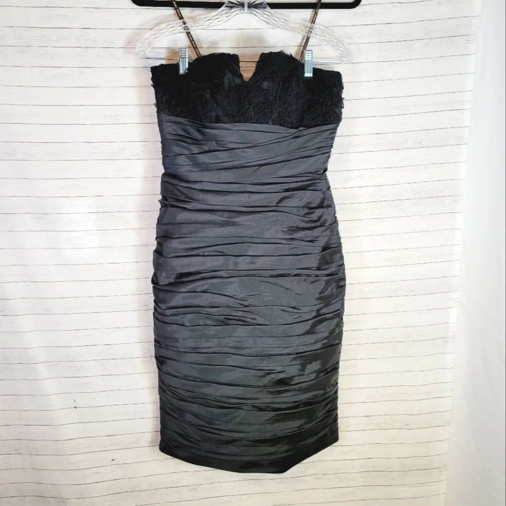MONIQUE LHUILLIER BRIDESMAIDS BLACK STRAPLESS RUCHED DRESS, SZ 4